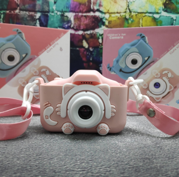 Детский фотоаппарат Childrens Fun Camera / Мини-видеокамера / 5 встроенных игр для детей